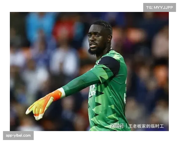 法国新星福法纳重伤手术 里昂承诺全力提供医疗支持 法国新星福法纳重伤手术 里昂承诺全力提供医疗支持